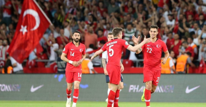 أول تعليق من نجم ريال مدريد بعد خروج تركيا من كأس العالم.. ماذا قال؟