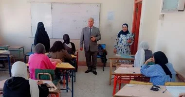 إحالة 4 ملاحظين وإدارية للتحقيق بلجان الشهادة الإعدادية بالفيوم