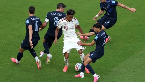 إصابة أوجارتي تهدد خطط مانشستر يونايتد .. وتعويض ضخم 6.7 مليون يورو للنادي