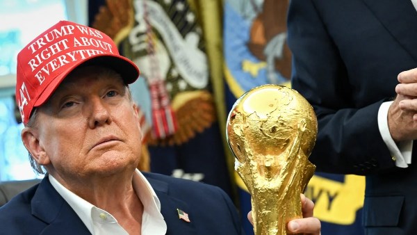 إنفانتينو: ترامب سيحضر نهائي كأس العالم 2026 ويشارك في تتويج البطل