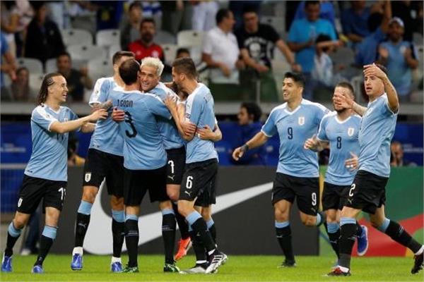 اتحاد أوروجواي يدرس تقديم احتجاج رسمي بشأن طرد ألميرون