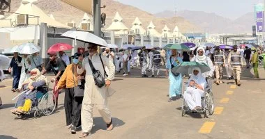 استعدادا للموسم الجديد للحج والعمرة.. لجنة السياحة تبدأ سلسلة اجتماعات