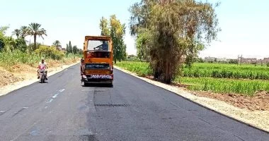 الانتهاء من رصف طريق ترعة المرة بدار السلام ضمن خطة تطوير الطرق بسوهاج