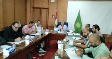 الغرفة التجارية بالإسماعيلية تناقش تطوير الخدمات وتنشيط الاستثمار بالمحافظة