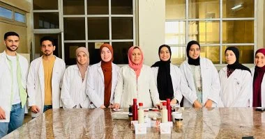 بتكلفة 100 جنيه.. طالبة بجامعة الزقازيق تقدم مشروع تخرجها عن سيرم قشور البرتقال
