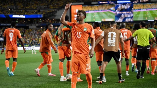 بسبب التلاعب بالمباريات.. اعتقال لاعب كوت ديفوار قبل كأس العالم