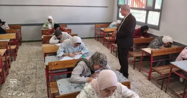 تعليم الشرقية: لا شكاوى من امتحان اللغة العربية بين طلاب الشهادة الإعدادية