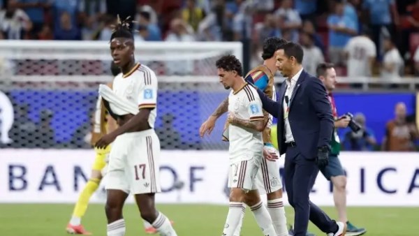 تقارير: رغم الإصابة استمرار بينو ووليامز مع منتخب إسبانيا في كأس العالم 2026
