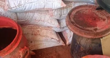 تموين المنيا: ضبط مصنع غير مرخص لتقليد العلامات التجارية