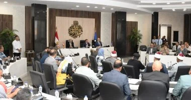 تنفيذى أسوان يوافق على تحديث أسعار رفع مخلفات المنشآت التجارية والسياحية