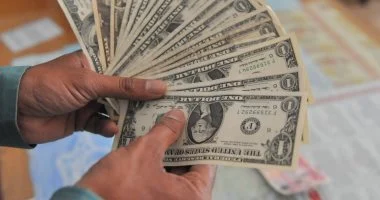 ثبات سعر الدولار مقابل الجنيه اليوم الخميس 4-6-2026 فى البنوك