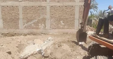 حملة مكبرة تزيل تعديات على 13 فدان أملاك دولة وزراعة بأبوتشت وقفط بقنا