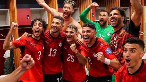 خبر سار للاعبي منتخب مصر قبل مواجهة إيران في كأس العالم غدا