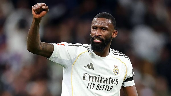 رسميا.. ريال مدريد يؤمن بقاء روديجير بعقد جديد حتى 2027