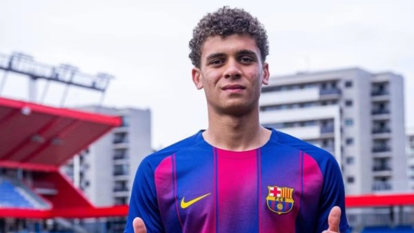رسميًا.. برشلونة يعلن ضم حمزة عبدالكريم بشكل نهائي حتى 2029