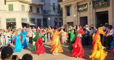 “شارع الفن” يواصل تألقه في الإسكندرية.. إقبال جماهيري واسع وعروض فنية وثقافية