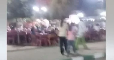 شاشة عرض كبيرة بنادى المنيا الرياضى لمتابعة أولى مباريات كأس العالم.. مباشر