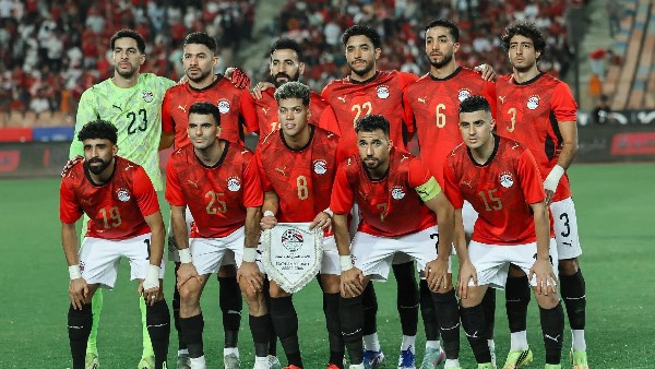 صلاح ومرموش يقودان الفراعنة.. التشكيل المتوقع لمنتخب مصر أمام البرازيل وديًا