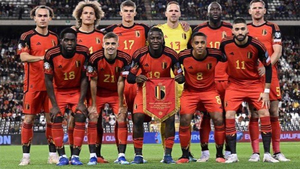 ضربة موجعة لمنتخب بلجيكا قبل مواجهة مصر في كأس العالم.. تفاصيل
