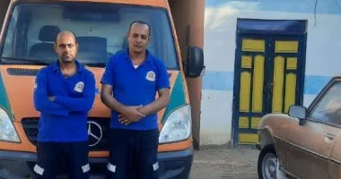 طاقم إسعاف بنجع حمادي يجري ولادة توأم داخل سيارة إسعاف في قنا