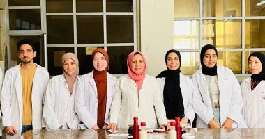 طالبة بجامعة الزقازيق تبتكر مادة تغليف حيوية من البطاطس كبديلا عن البلاستيك