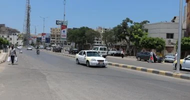طقس حار رطب نهاراً معتدل ليلا وانتظام حركة الملاحة بكفر الشيخ