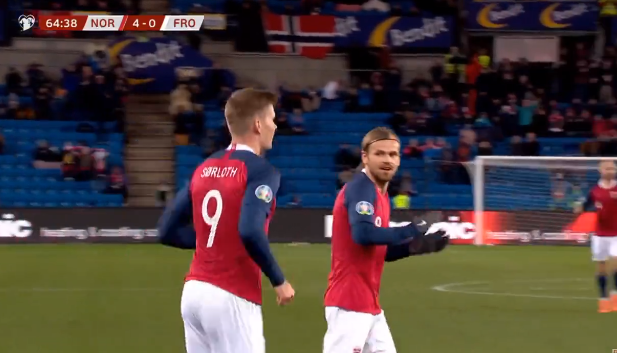 غرائب المونديال … تحليل بول يومي لمنتخب النرويج خوفا من ارتفاع درجات الحرارة