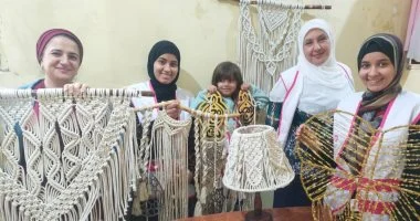 قصة نجاح “فتاة الكروشيه” بالغربية.. من الهواية لمدربة معتمدة بالشباب والرياضة