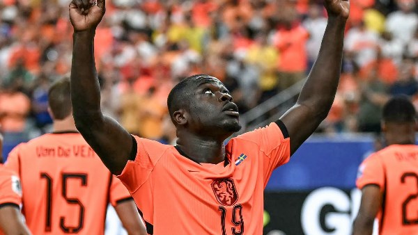 كأس العالم.. هولندا تتقدم على السويد 2|0  في الشوط الأول