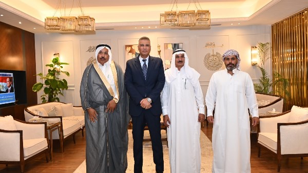 كأس العرب للهجن بشرم الشيخ.. محافظ جنوب سيناء: قادرون على تنظيم الفعاليات الرياضية الكبرى