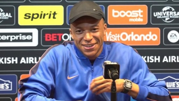 كونيه: مبابي لاعب عظيم ويريد الفوز بكأس العالم