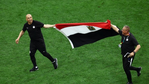 لن نخذل الجماهير.. كواليس حديث حسام حسن لإشعال انتفاضة مصر أمام نيوزيلندا بين الشوطين