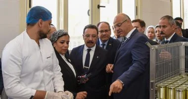محافظ الإسكندرية يشهد افتتاح المركز الخدمي التعليمى بجامعة الإسكندرية
