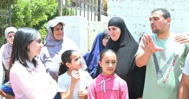 محافظ البحيرة تتفقد وحدة طب الأسرة بقرية حرارة وتلتقى المواطنين