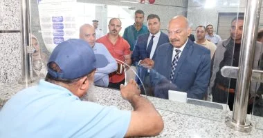 محافظ السويس يتابع تطوير الخدمات الرقمية وإنجاز معاملات المواطنين