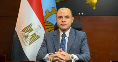 محافظ الغربية: إضافة خدمة جديدة بالمراكز التكنولوجية لتغيير العدادات الكودية