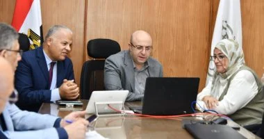 محافظ الفيوم يتفقد عدداً من مقار لجان امتحانات الثانوية العامة