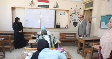 محافظ المنيا يتفقد عددًا من اللجان ويوجه بتوفير الأجواء المناسبة للطلاب
