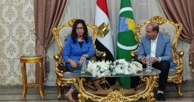 محافظ المنيا يستقبل وزيرة الثقافة خلال زيارتها المحافظة