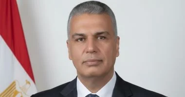 محافظ جنوب سيناء يجري حركة تغييرات موسعة لرؤساء المدن والنواب