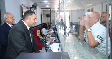 محافظ دمياط يبحث شكاوى ومطالب أهالى المدينة ضمن مبادرة «المحافظ هيجيلك»