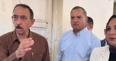 محافظ سوهاج يبدي استياءه من تدني نظافة كافتيريا موقف حي الكوثر