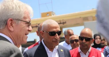 محافظ شمال سيناء والقائم بأعمال السفير الأمريكي يزوران معبر رفح ويشيدان بالدعم المصرى للفلسطينيين