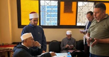مرور مفاجئ لمدير أوقاف الإسماعيلية على إدارة التل الكبير لمتابعة الانضباط