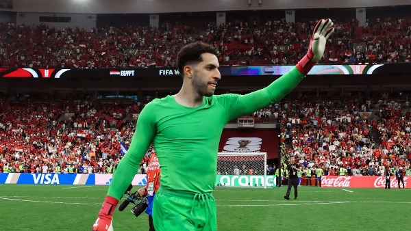 مصطفى شوبير: أول مكالمة بعد المباراة كانت لوالدتي