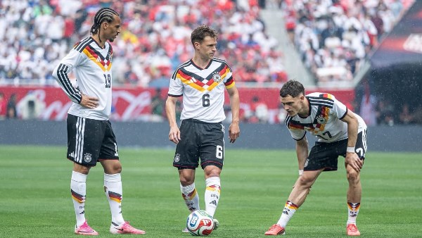 منتخب ألمانيا يدعم جماهيره بسبب غلاء الأسعار بكأس العالم