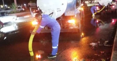مياه القناة ترفع تجمعات المياه وتعيد الحركة بشارع شبين الكوم بالإسماعيلية