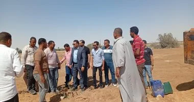 نائب محافظ السويس يوقف التعدي على 90 فدانًا من أملاك الدولة بمدخل مدينة الألبان الجديدة