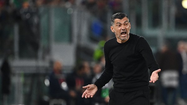 نادي الاتحاد السعودي ينفصل عن المدرب كونسيساو