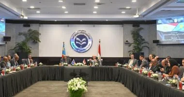وزير الاستثمار ونائب رئيس الوزراء الكونغولى يترأسان مائدة مستديرة لتعميق التعاون